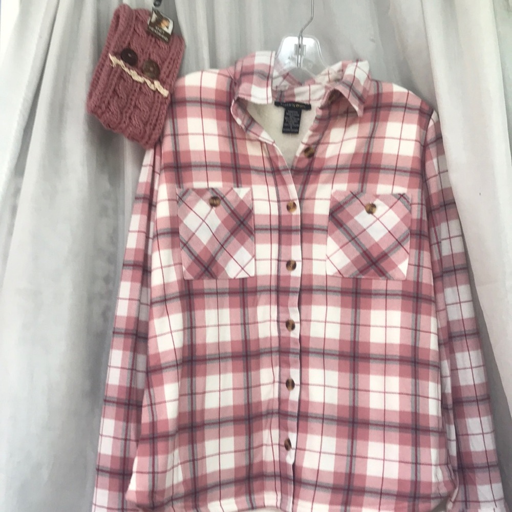 Robert Louis super soft plaid top
